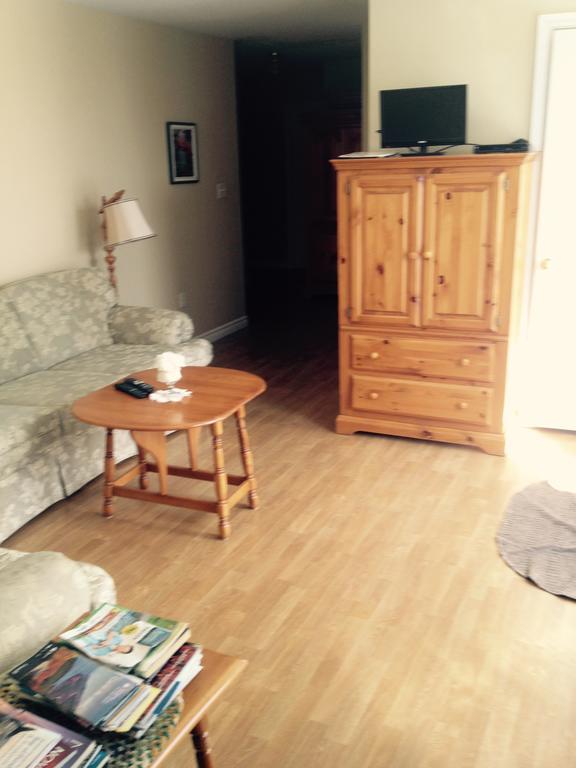 Mackenzie House B&B By Elevate Rooms Port Hawkesbury Dış mekan fotoğraf