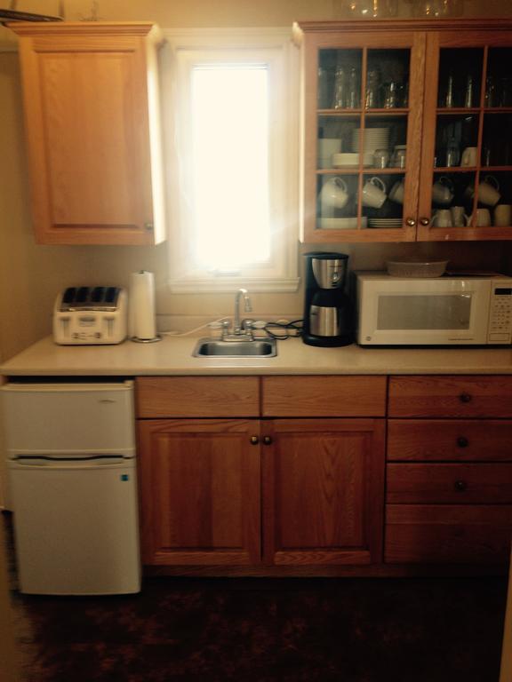 Mackenzie House B&B By Elevate Rooms Port Hawkesbury Dış mekan fotoğraf