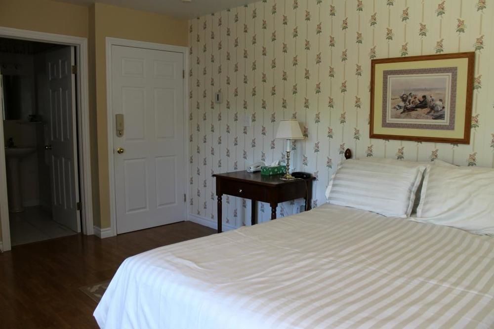 Mackenzie House B&B By Elevate Rooms Port Hawkesbury Dış mekan fotoğraf
