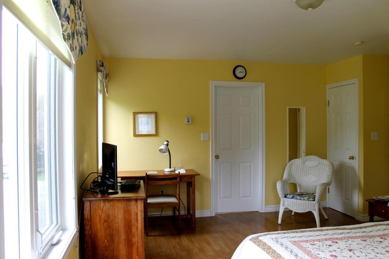 Mackenzie House B&B By Elevate Rooms Port Hawkesbury Dış mekan fotoğraf