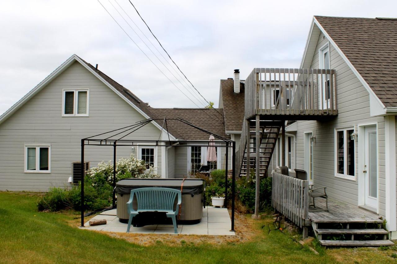 Mackenzie House B&B By Elevate Rooms Port Hawkesbury Dış mekan fotoğraf